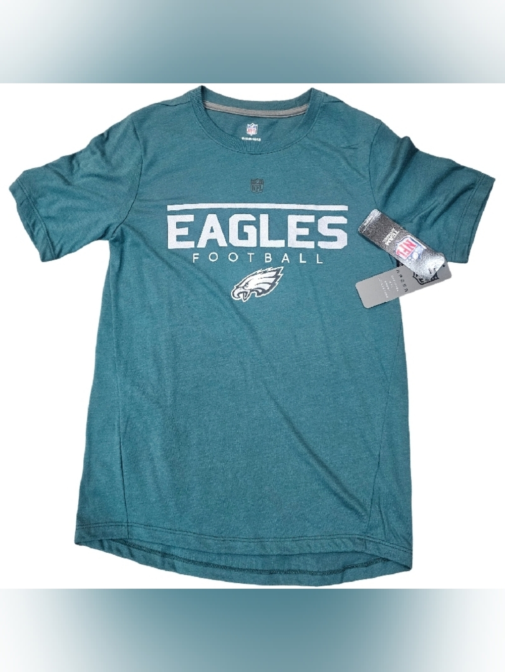 NWT Boys Eagles Pro Football NFL Officially Licensed Team Graphic Shirt Medium